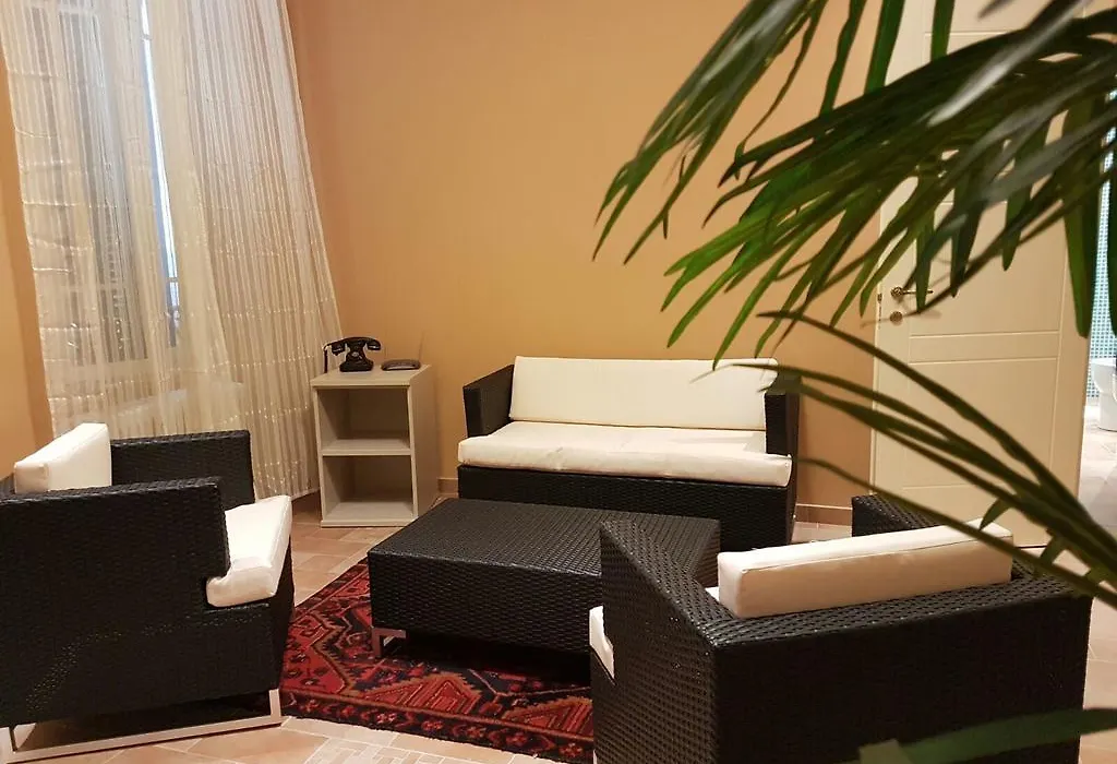 Perla Nera Guesthouse-1